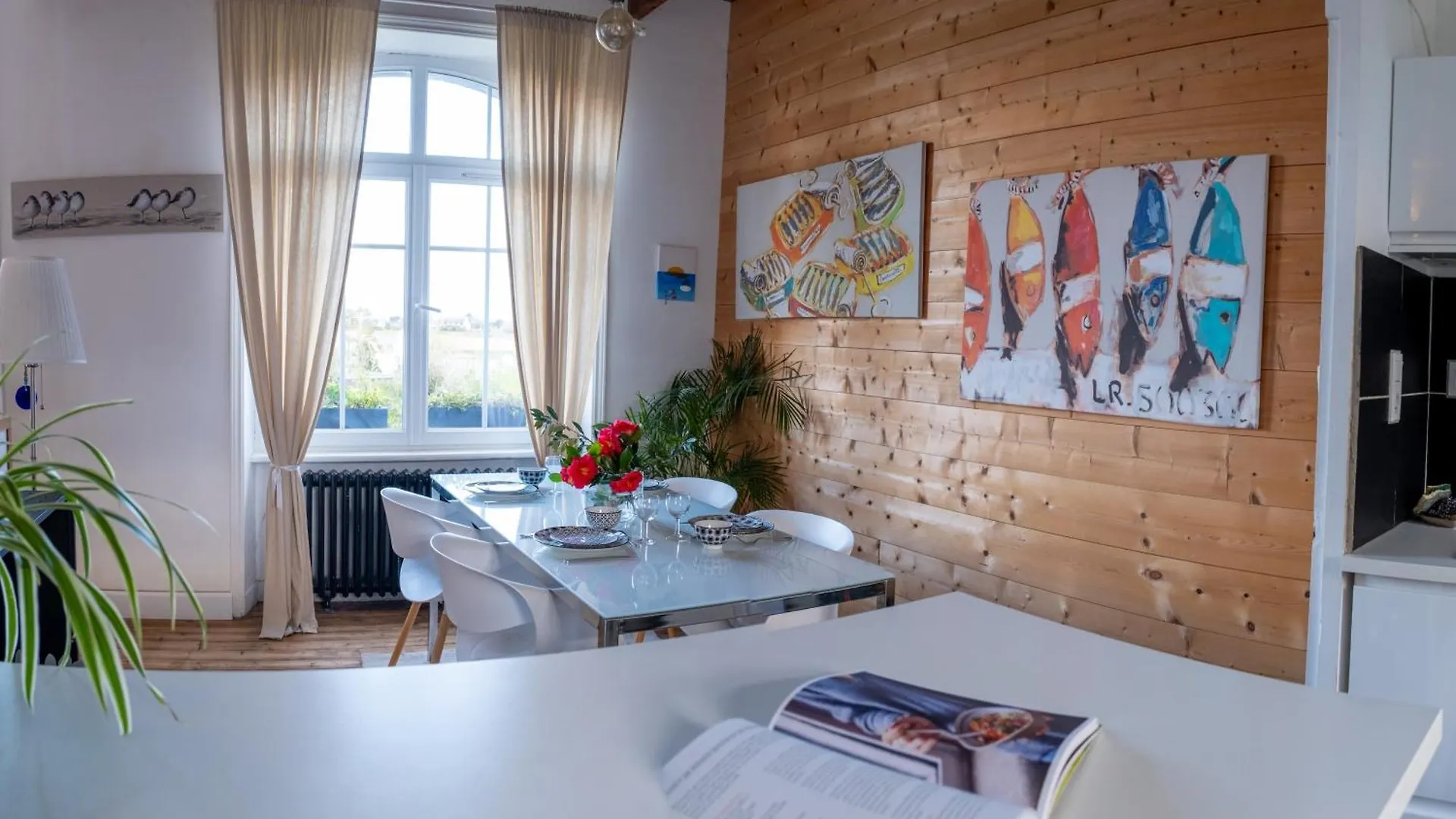 La Maison Aux Volets Bleus A 300M De La Plage Locquirec 0*,  Frankrijk