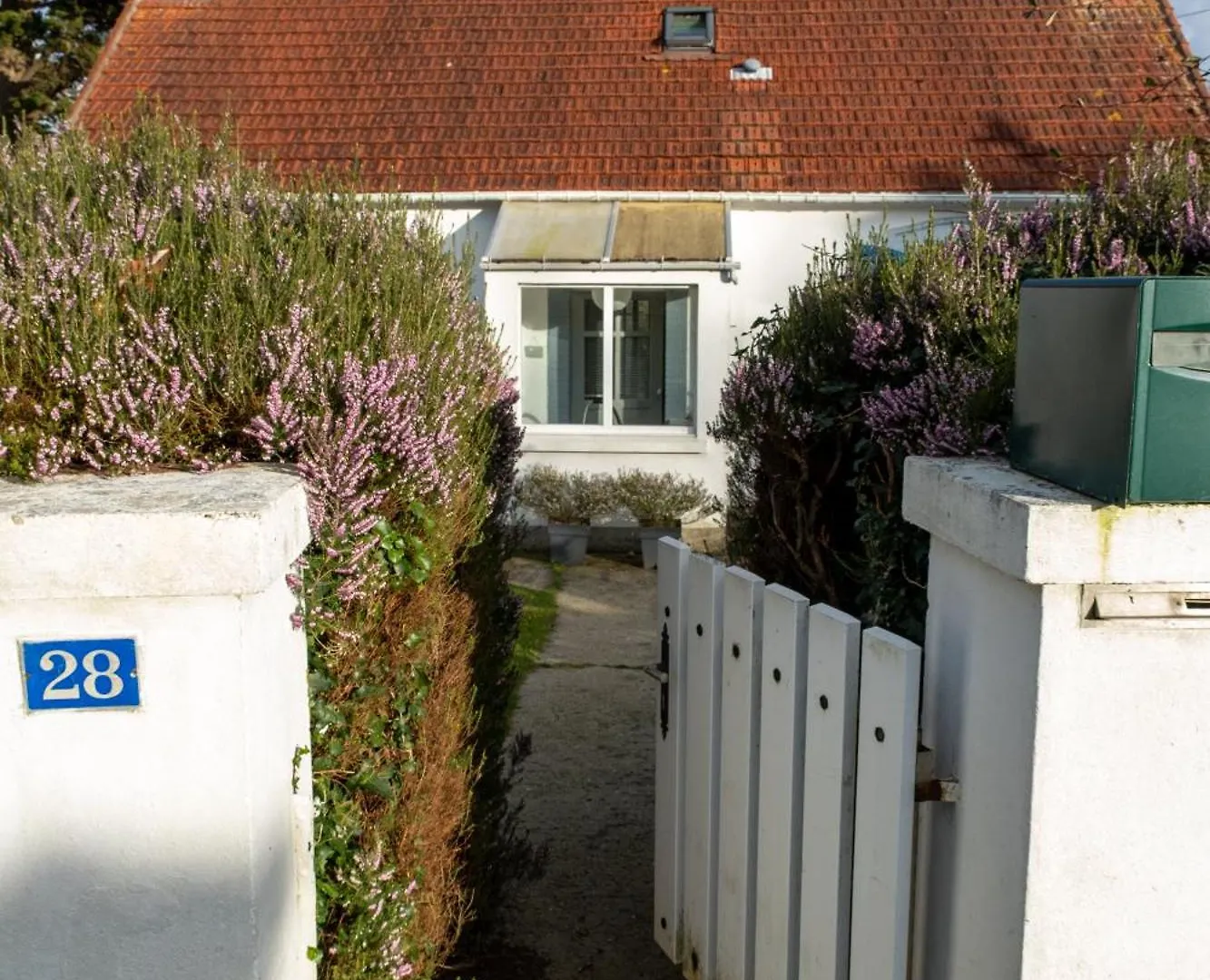 Vakantiehuis La Maison Aux Volets Bleus A 300M De La Plage Locquirec Frankrijk